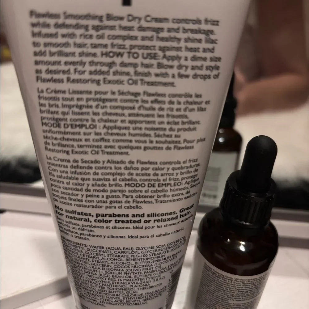 Flawless by Gabrielle Union Smoothing Blow Dry Cream - White
